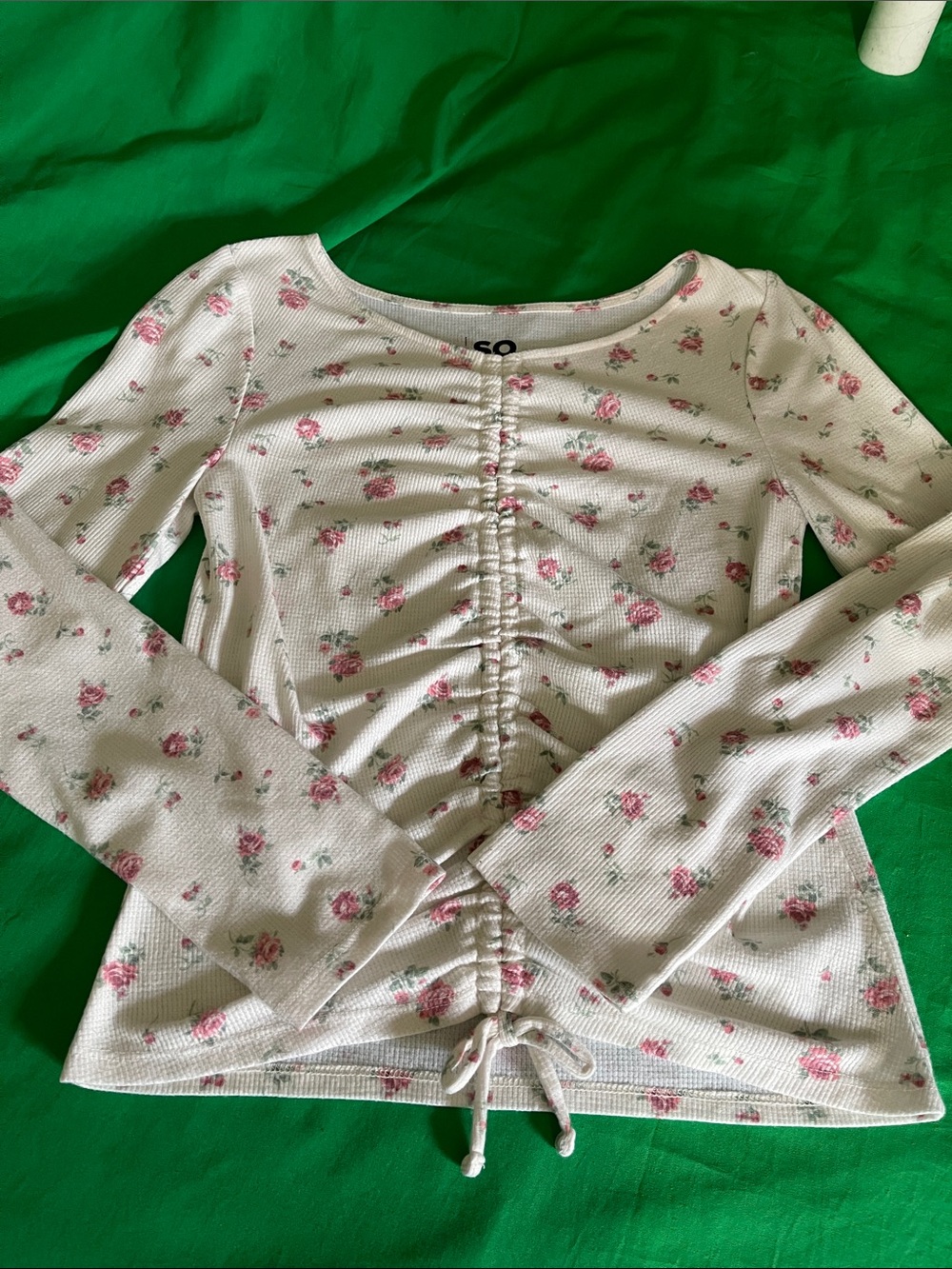 SO White Long-Sleeve Floral Ruched Front Top